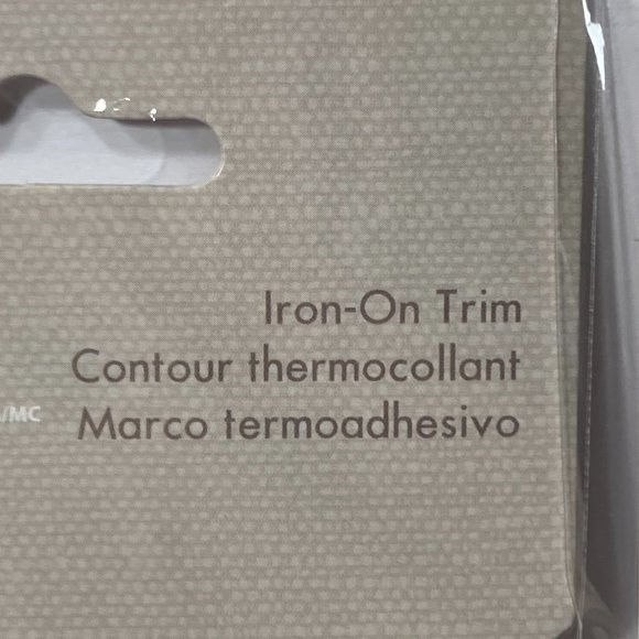 Fashion Bondex Iron On Trim Ivory Lace 4 Inch by 18 Inch 3 Packs Crafts Design - Picture 5 of 16